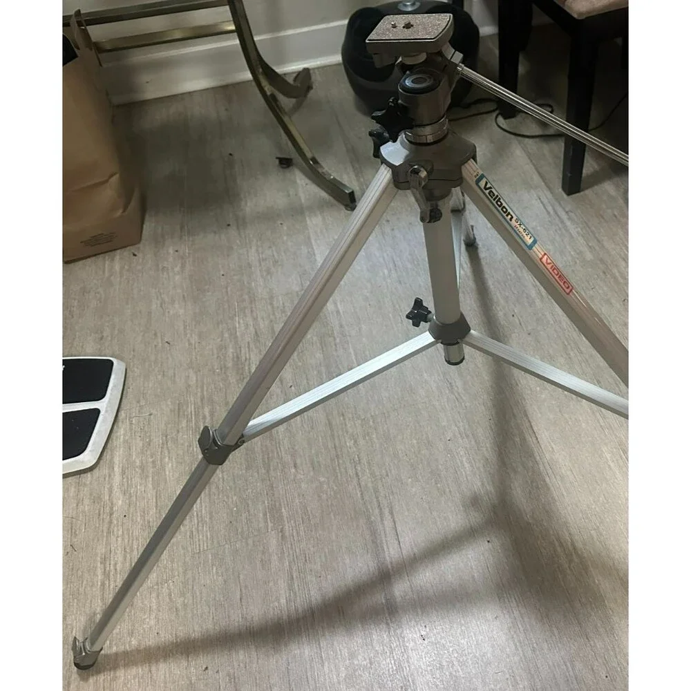 Velbon SX-621 Lightweight Aluminum Video Tripod, Compact